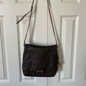 Michael Kors Crossbody
